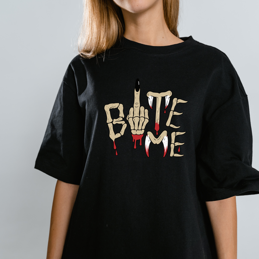 BITE ME T-Shirt – Gothic Vampire Shirt, Funny Skeleton Tee, Halloween Graphic, Horror Streetwear, Unisex Oversized Tee